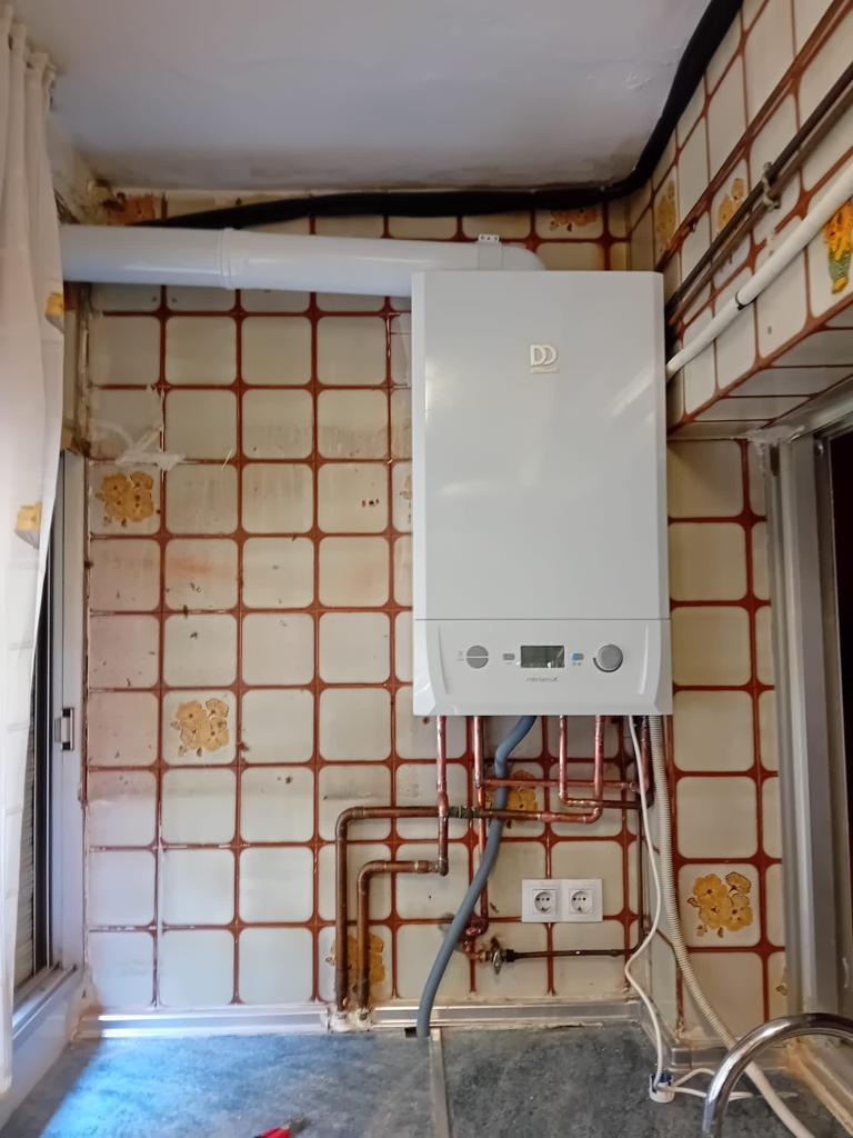 Instalación de caldera nitromix 24kw condensación
