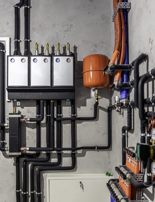 sistema de calefaccion autonomo moderno en la sala de calderas (1)